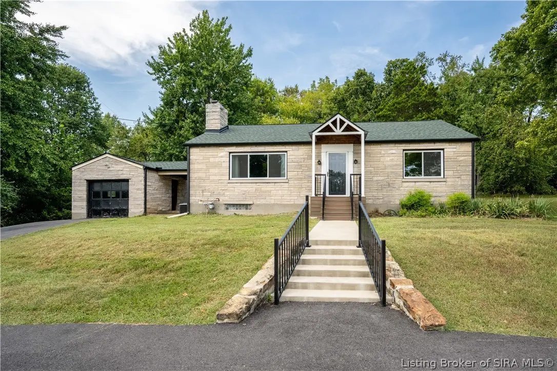 1812 Crestview Drive, New Albany, IN 47150 - #1