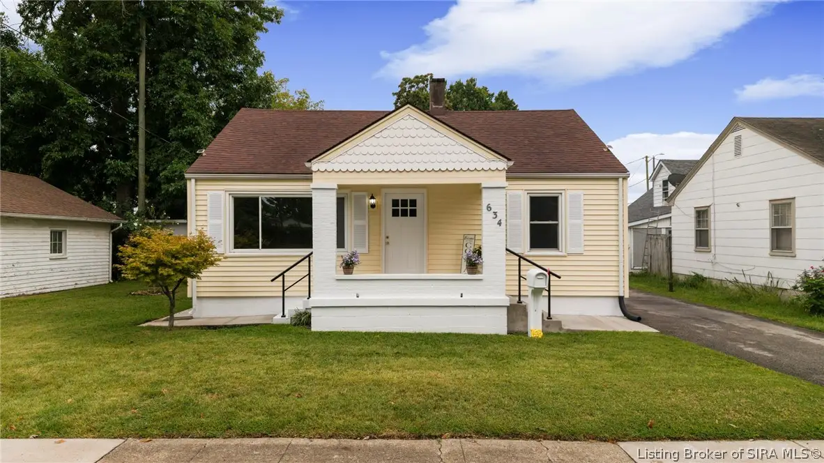 634 E 8th Street, Jeffersonville, IN 47130 - #1