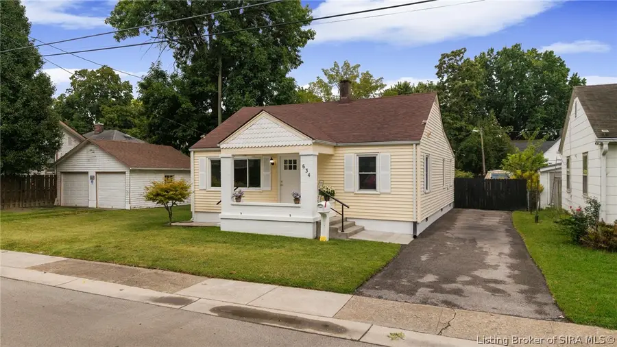 634 E 8th Street, Jeffersonville, IN 47130 - #2