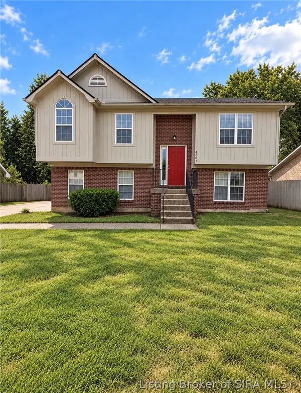 4207 Glenbrook W, New Albany, IN 47150