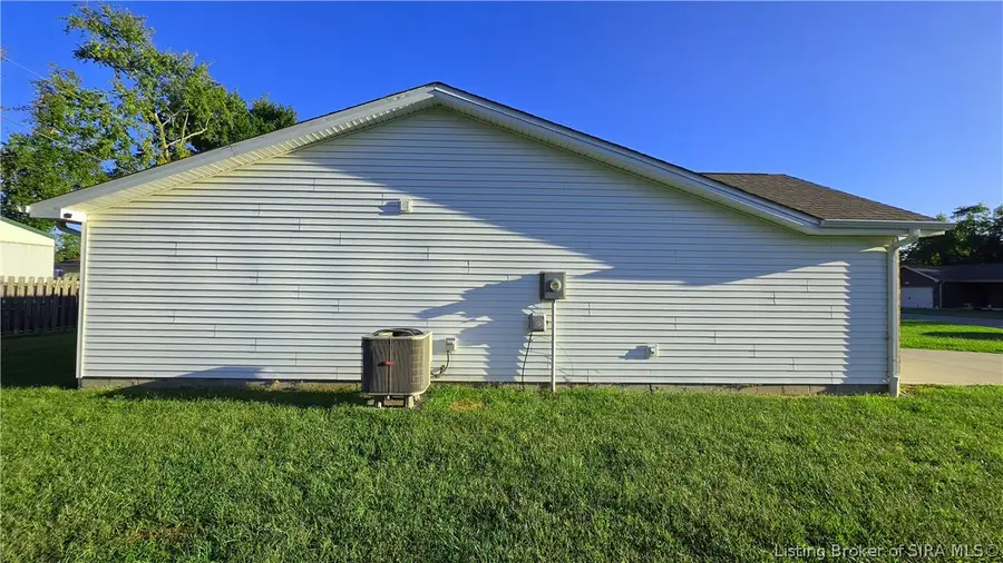 180 Parkside Drive, Hanover, IN 47243 - #3