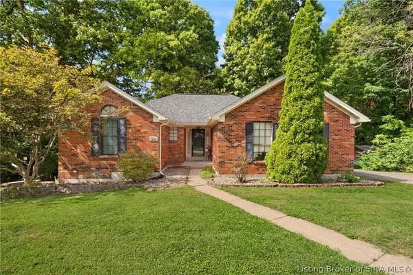 4637 Shady View Drive, Floyds Knobs, IN 47119