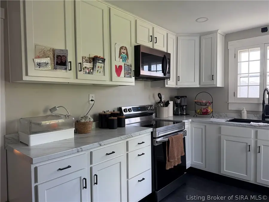 5365 Main Street Se, Elizabeth, IN 47117 - #2