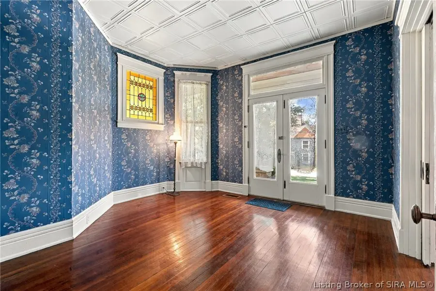 614 N Capitol Avenue, Corydon, IN 47112 - #3