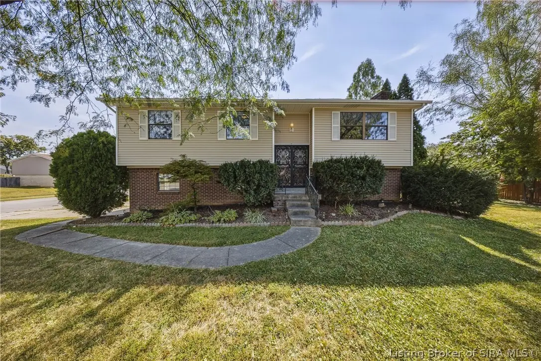 1324 Sportsman Drive, Jeffersonville, IN 47130 - #1