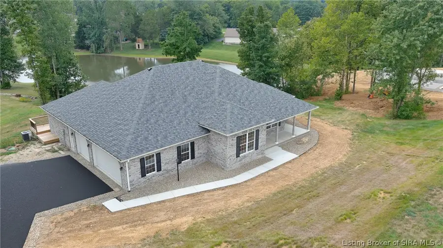 1245 E Easy Street, North Vernon, IN 47265 - #2