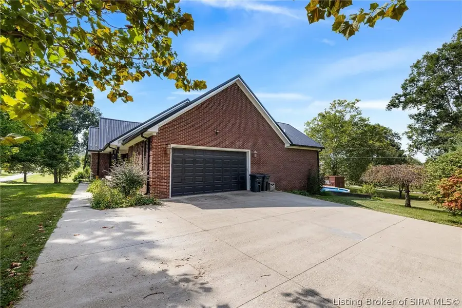 67 Center Court, Bedford, KY 40006 - #3