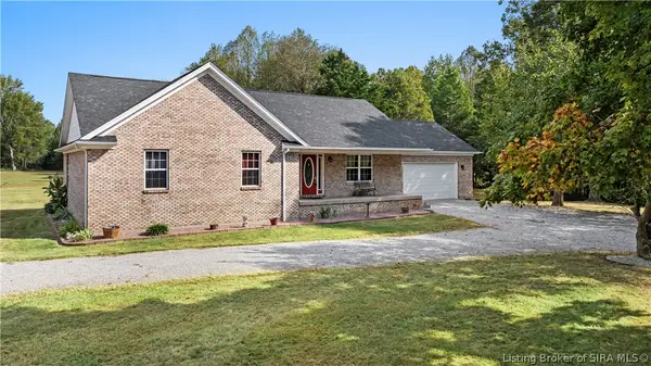 3279 E Lovers Lane, Scottsburg, IN 47170