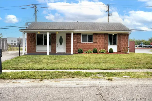 754 Spicewood Drive, Clarksville, IN 47129