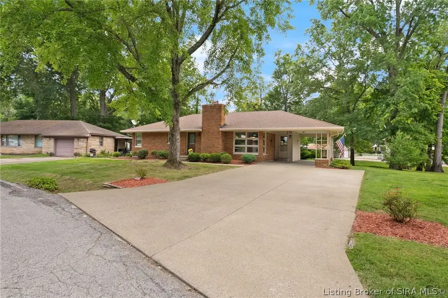 70 Wildwood Road, Jeffersonville, IN 47130 - #2