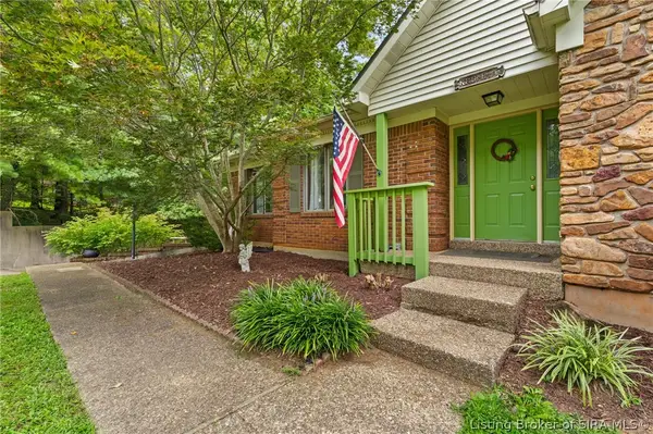 1105 Pinewood Drive, Lanesville, IN 47136