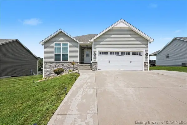 7002 Knob Valley Way, Georgetown, IN 47122