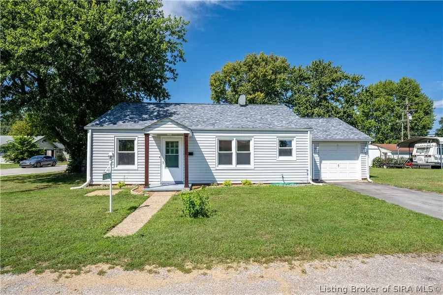1002 N Taggart Avenue, Clarksville, IN 47129 - #3