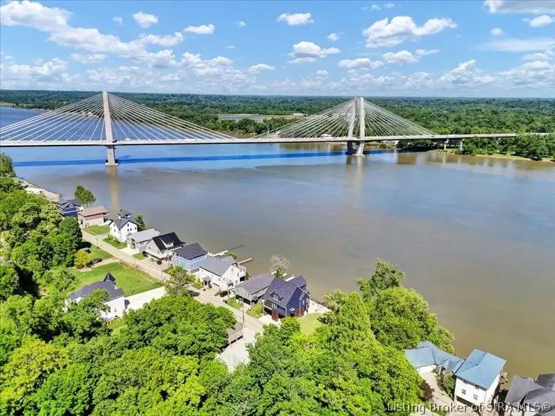 4806 Upper River Road, Jeffersonville, IN 47130 - #1