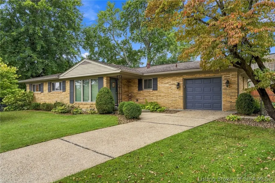 315 Ann Place, New Albany, IN 47150 - #2