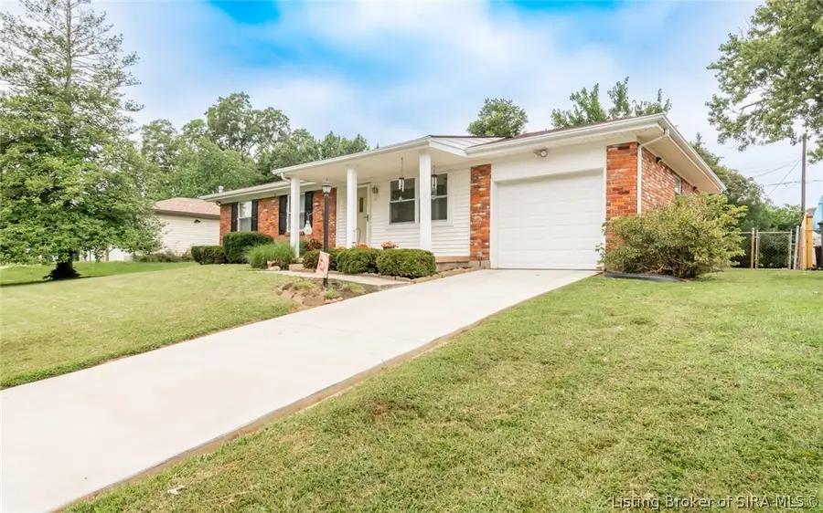 103 Greenlawn Drive, New Albany, IN 47150 - #2