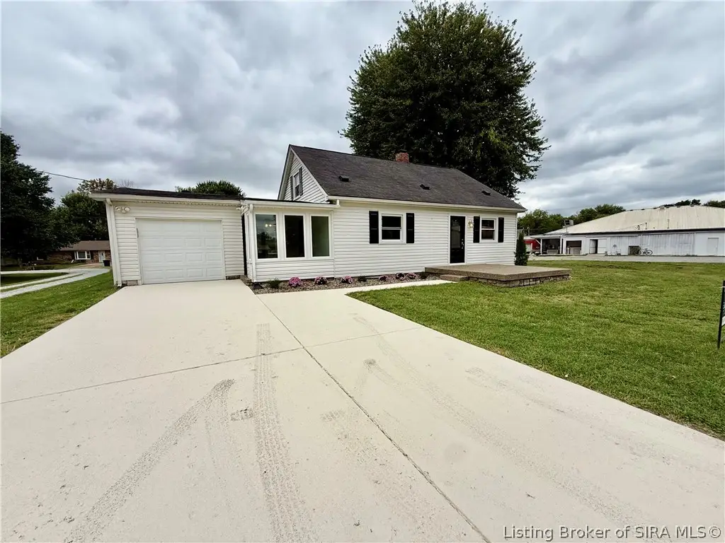 210 Mitchell Street, Henryville, IN 47126 - #1