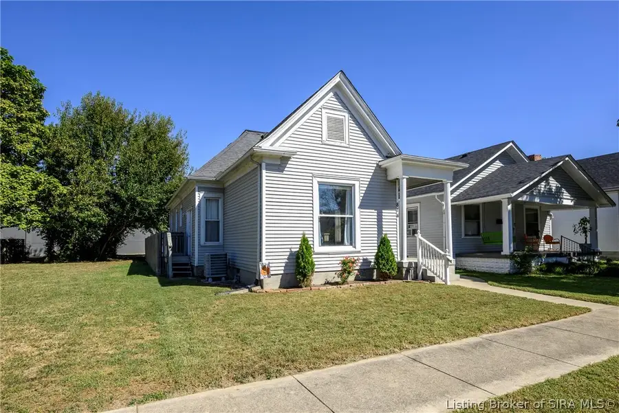814 Catherine Place, New Albany, IN 47150 - #3