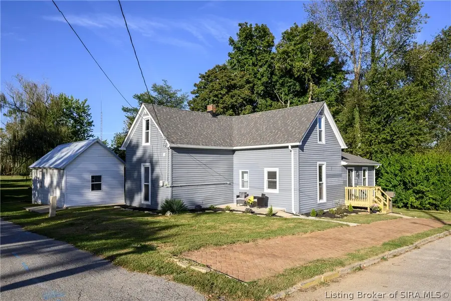 404 E Mulberry Street, Salem, IN 47167 - #3