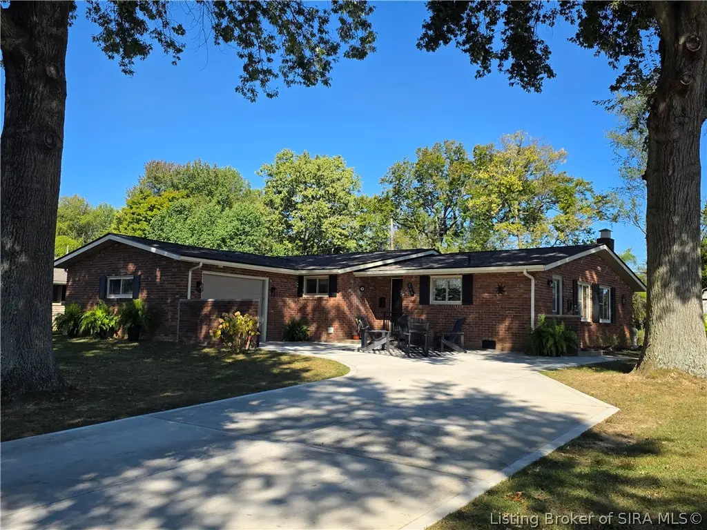208 Wildwood Drive, Madison, IN 47250 - #1