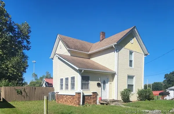708 N Water Street, Salem, IN 47167