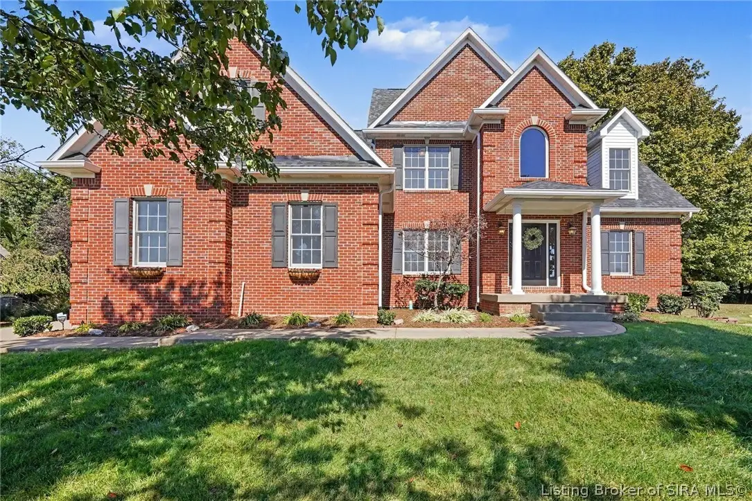 3562 Lafayette Parkway, Floyds Knobs, IN 47119 - #1