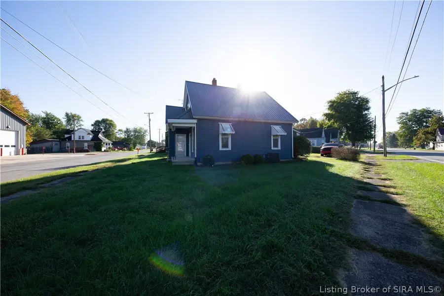 203 Moore Street, Crothersville, IN 47229 - #2