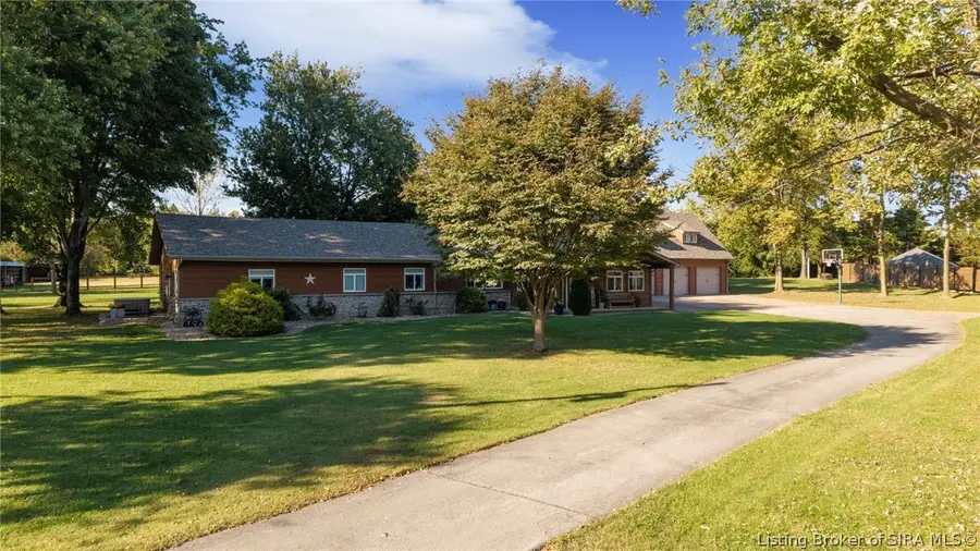 1318 Utica Sellersburg Road, Jeffersonville, IN 47130 - #2