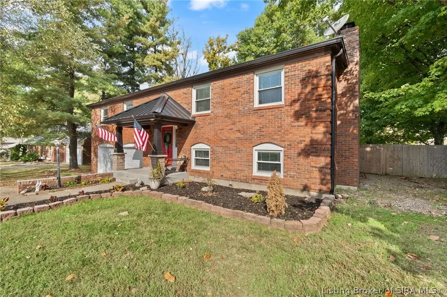 2107 Saint Andrews Road, Jeffersonville, IN 47130 - #2
