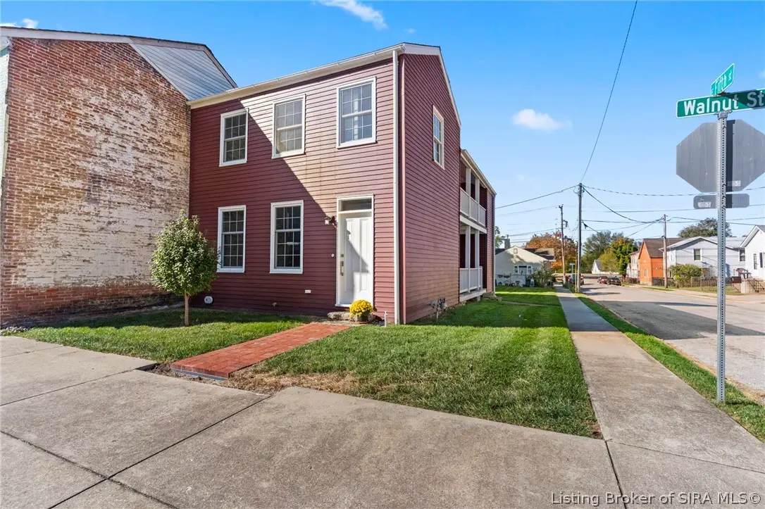 627 Walnut Street, Madison, IN 47250 - #1