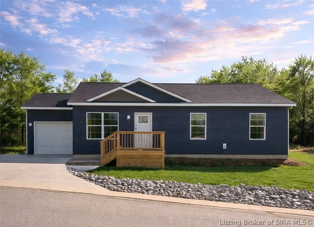 3597 Old Vincennes Rd, New Albany, IN 47150 - #1