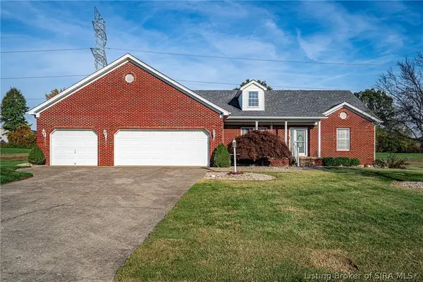 2811 Amber Waves Drive, Jeffersonville, IN 47130
