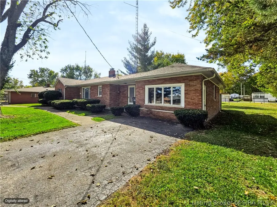 1004 S Gardner Street, Scottsburg, IN 47170 - #2
