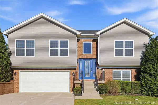 8718 Black Oak Drive, Charlestown, IN 47111