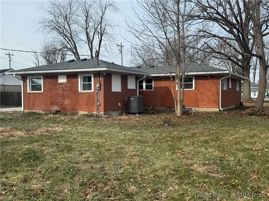1414 Greenwood Road, Sellersburg, IN 47172 - #3