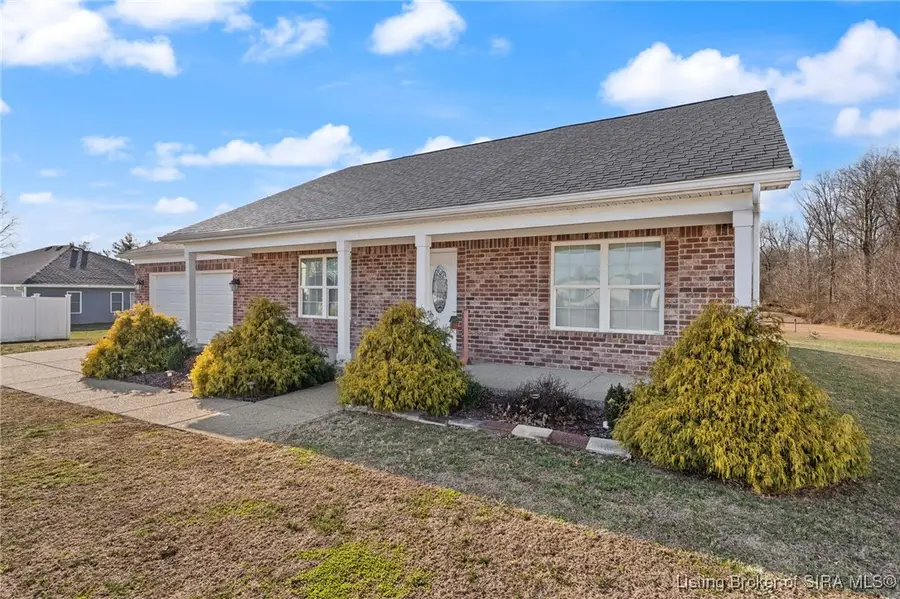 203 Stoner Place, New Washington, IN 47162 - #3