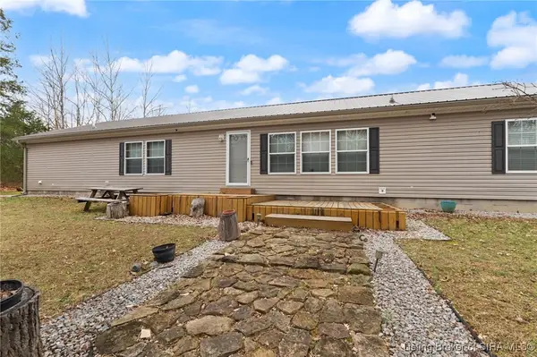 5135 N Vanlaningham Road, Milltown, IN 47145