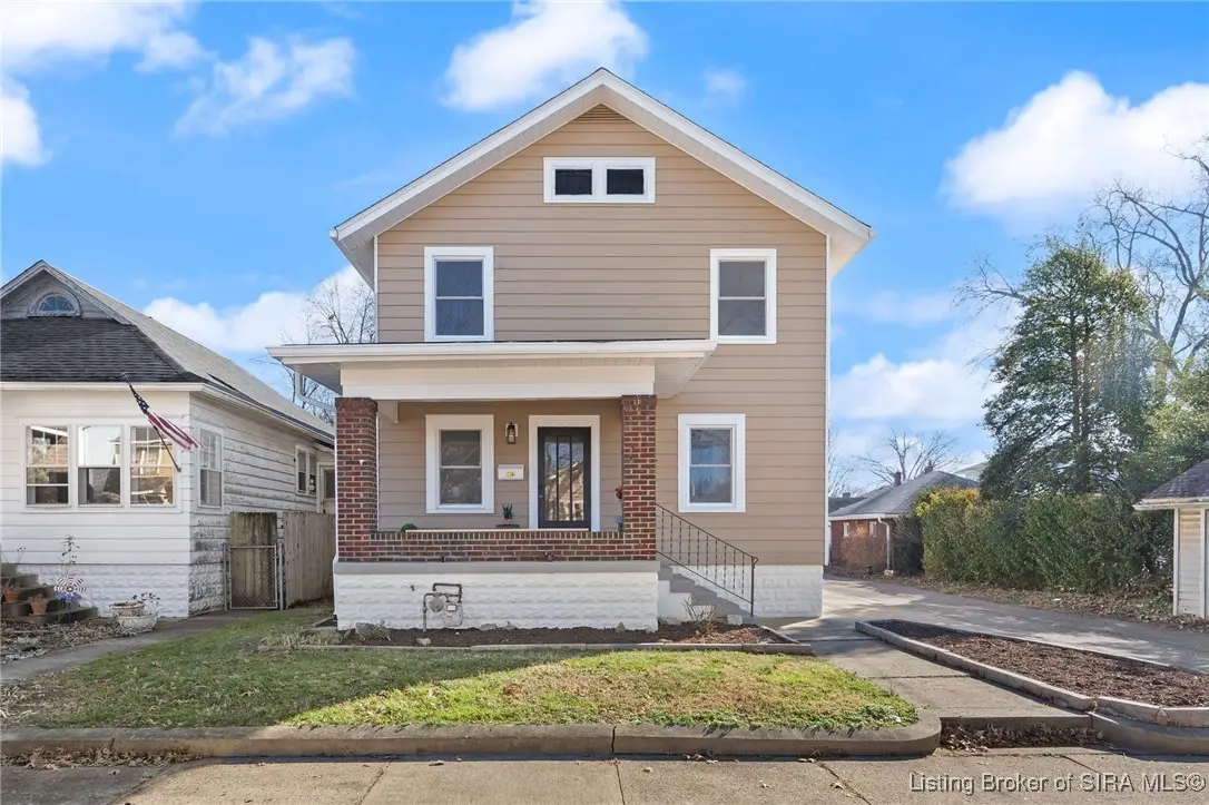 1012 E 7th Street, Jeffersonville, IN 47130 - #1