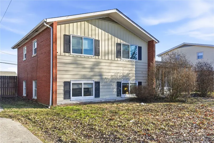 1106 Sportsman Drive, Jeffersonville, IN 47130 - #2