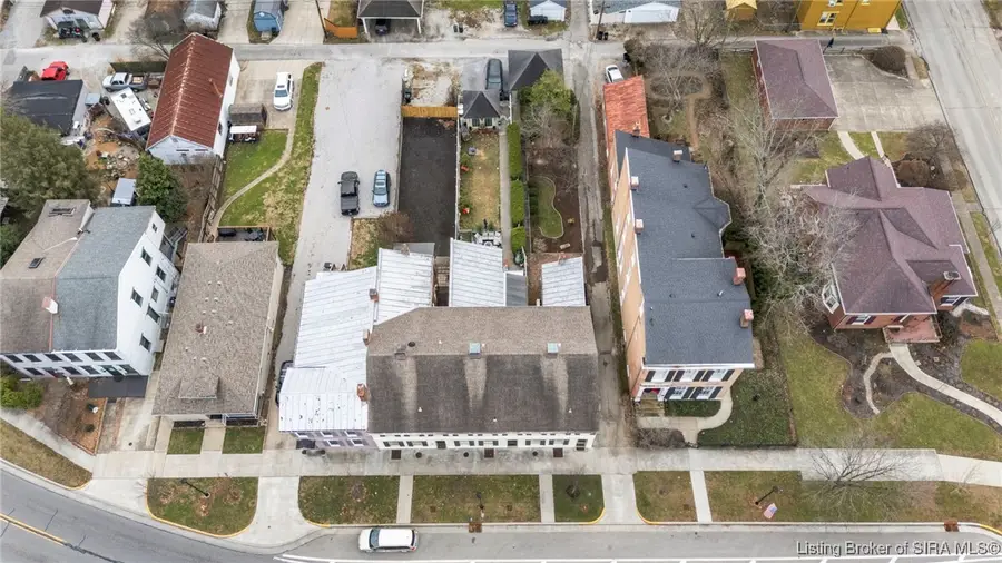 712 E Main Street, Madison, IN 47250 - #2