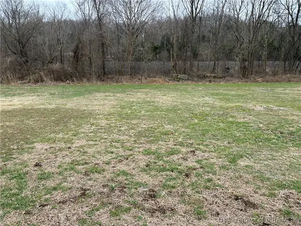 275 E Pleasant Avenue, Marengo, IN 47140