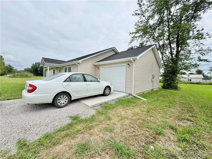 613 E Walnut Street, Crothersville, IN 47229 - #3