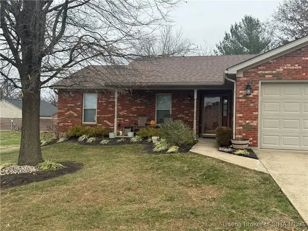 2444 Mallard Run, Jeffersonville, IN 47130