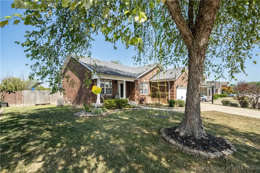 1704 Sterling Oaks Drive, Sellersburg, IN 47172 - #2