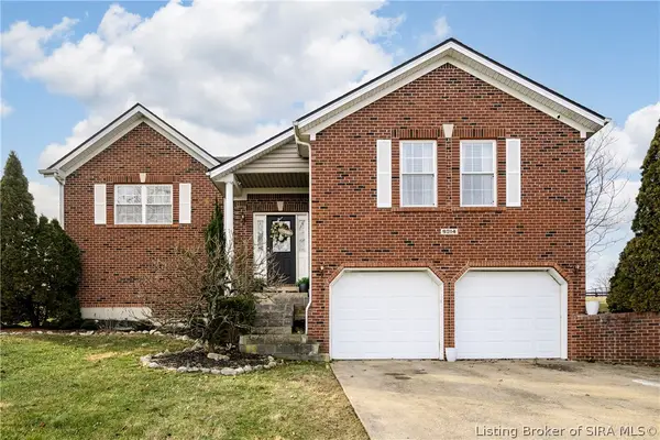 9014 Richland Drive, Georgetown, IN 47122