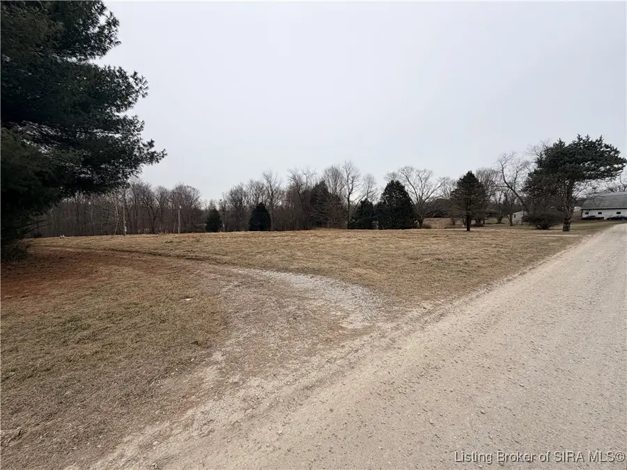 8586 South Sellers Lane, Pekin, IN 47165 - #2