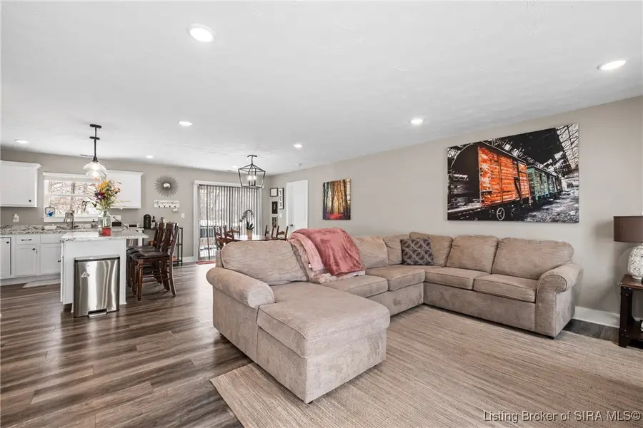 850 Twin Oaks Drive, Henryville, IN 47126 - #3