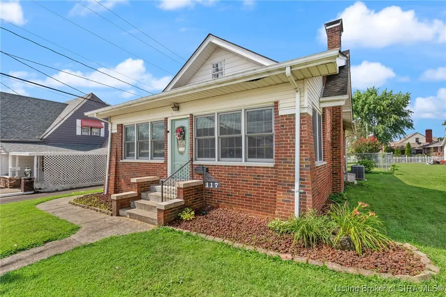 117 Allhands Avenue, Sellersburg, IN 47172 - #2