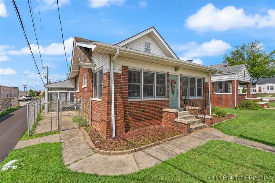 117 Allhands Avenue, Sellersburg, IN 47172 - #3