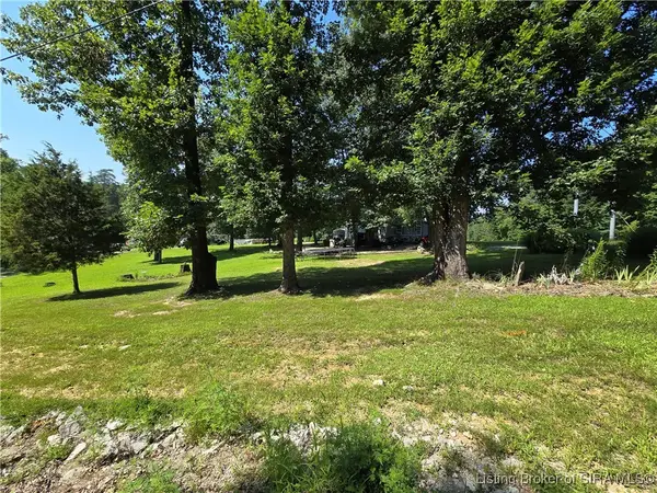 2980 E Banet Road, Salem, IN 47167